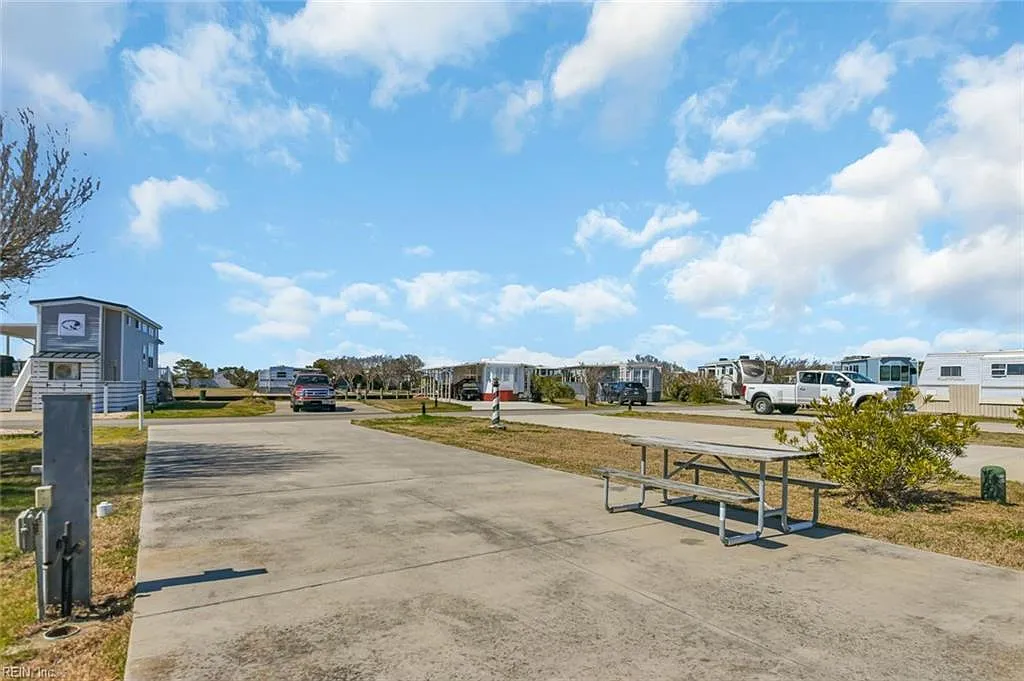 1 bed, 700 sqft, $1,450 — Photo 3