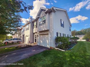 701 Trout Creek Ln, Allentown, PA 18103