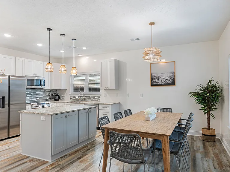 321 Jase Ct — Photo 12