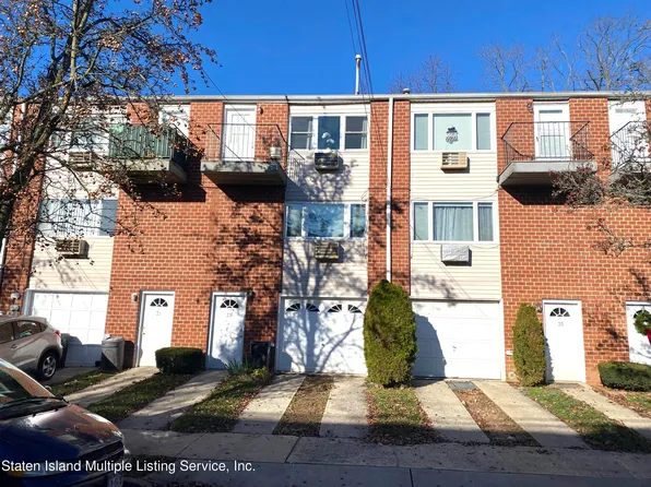 49 Francine Ct #B, Staten Island, NY 10306