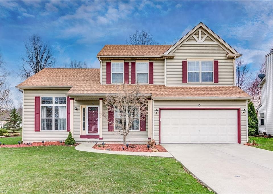 1st image of 26961 Valeside Ln