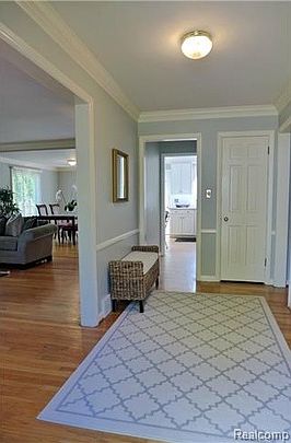 2nd image of 1757 Winthrop Ln