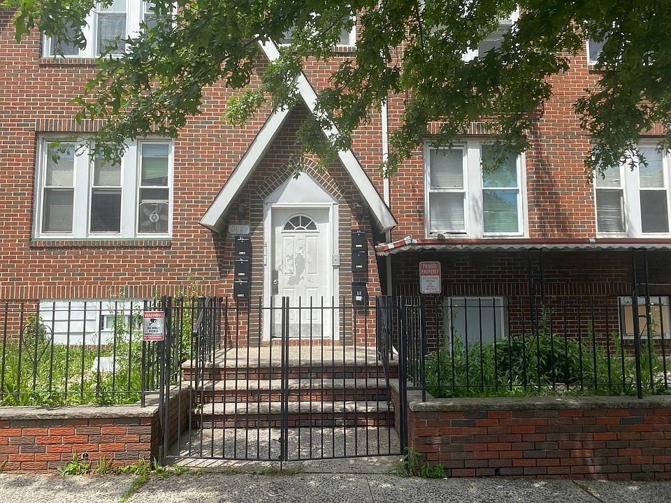 1st image of 99 Mount Vernon Pl #4