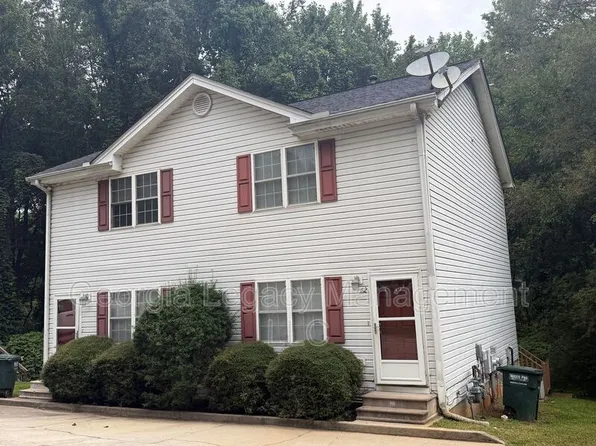 46 Creek Side Dr, Commerce, GA 30529