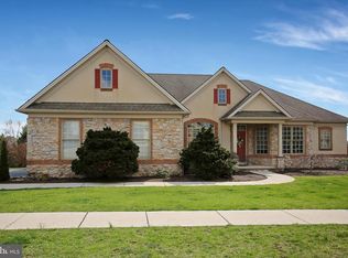 3709 Falkstone Dr, Mechanicsburg, PA 17050