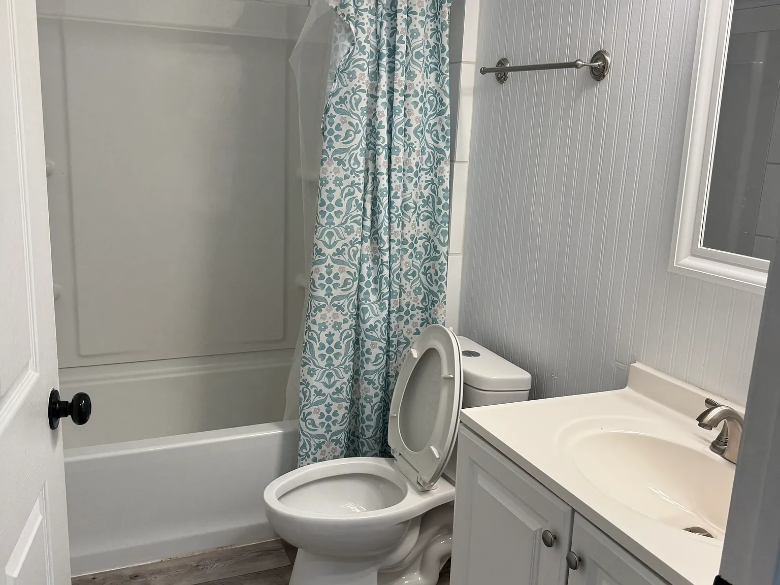 2 bed, 1393 sqft, $1,750 — Photo 3