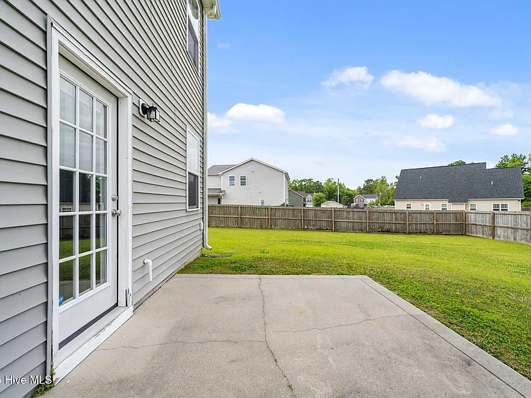 112 Moss Creek Dr — Photo 41