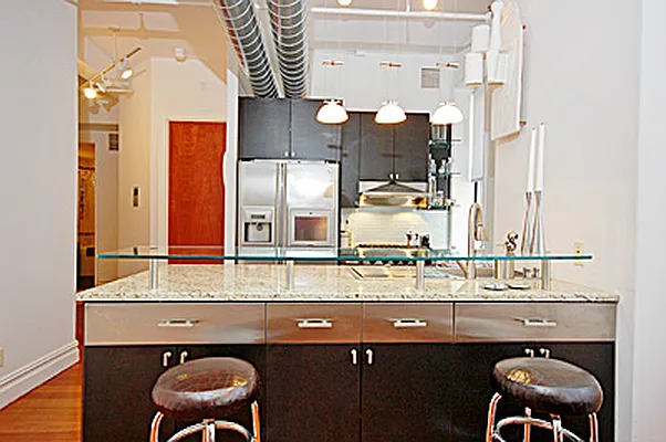 Rented by City Connections Realty | media 14