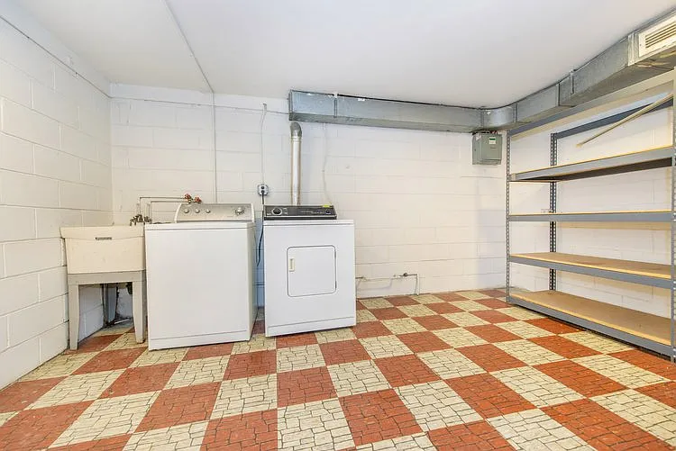 388 Morris Ave #1 — Photo 12