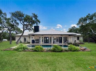 255 Persimmon Hl, Bulverde, TX 78163