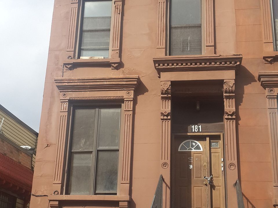 1st image of 181 Quincy St APT 4