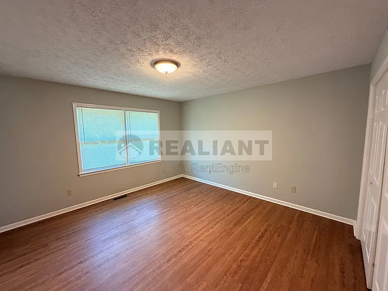 1412 Ritchie Ct — Photo 31