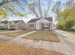 1458 McCormick St, Green Bay, WI 54301