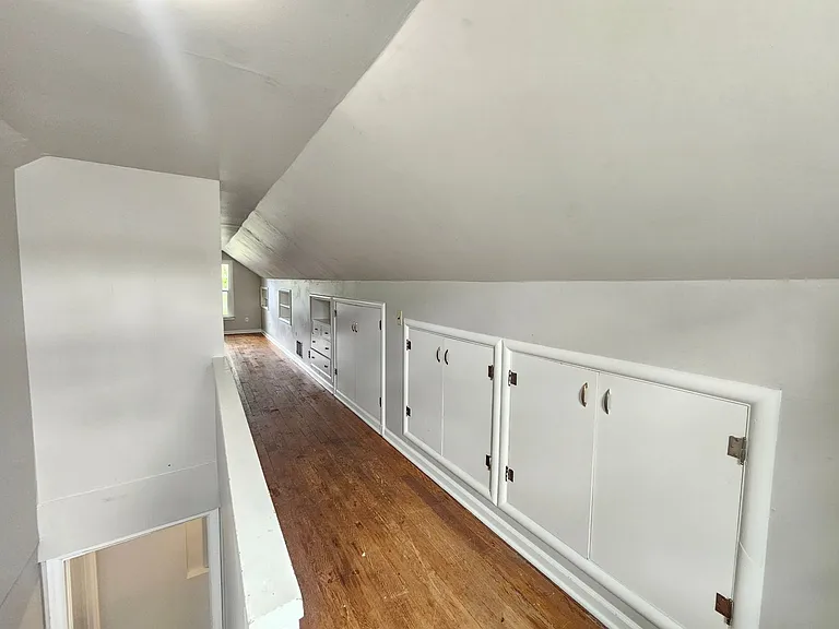 2704 W Garland Ave — Photo 14