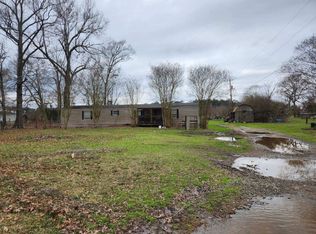 11716 Stoer Rd, Keithville, LA 71047