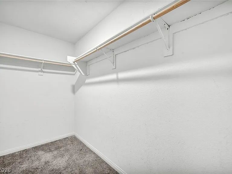 2645 Wimbledon White Ct — Photo 34