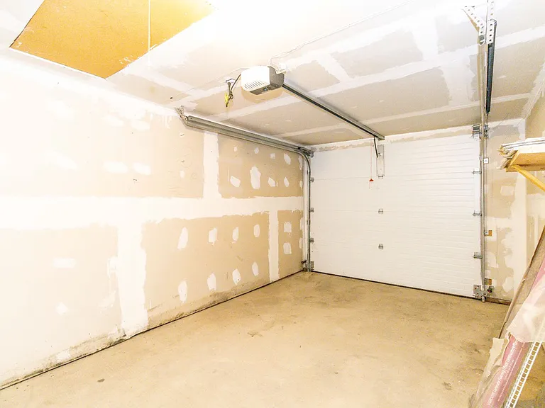 801 N Wester Ln — Photo 14