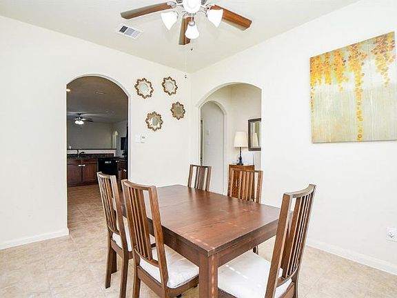 4th image of 10823 Dover White Dr