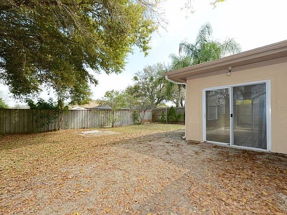 5th image of 2325 Orangepointe Ave