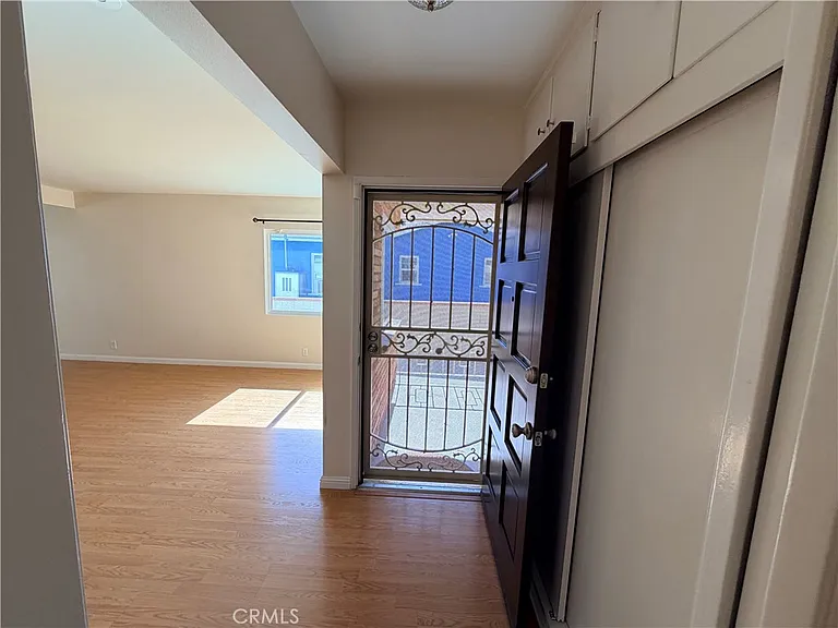 2513 Birch St — Photo 42