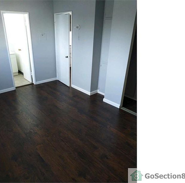 1st image of 11722 S Budlong Ave #10