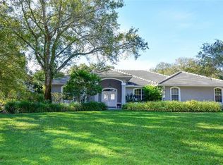 3252 Walter Travis Dr, Sarasota, FL 34240