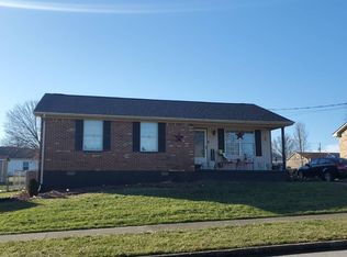 210 Daisy St, Harrodsburg, KY 40330