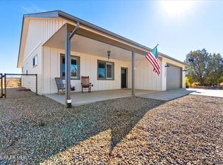22367 N Malapai Ridge Rd, Paulden, AZ 86334