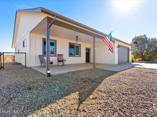 22367 N Malapai Ridge Rd, Paulden, AZ 86334