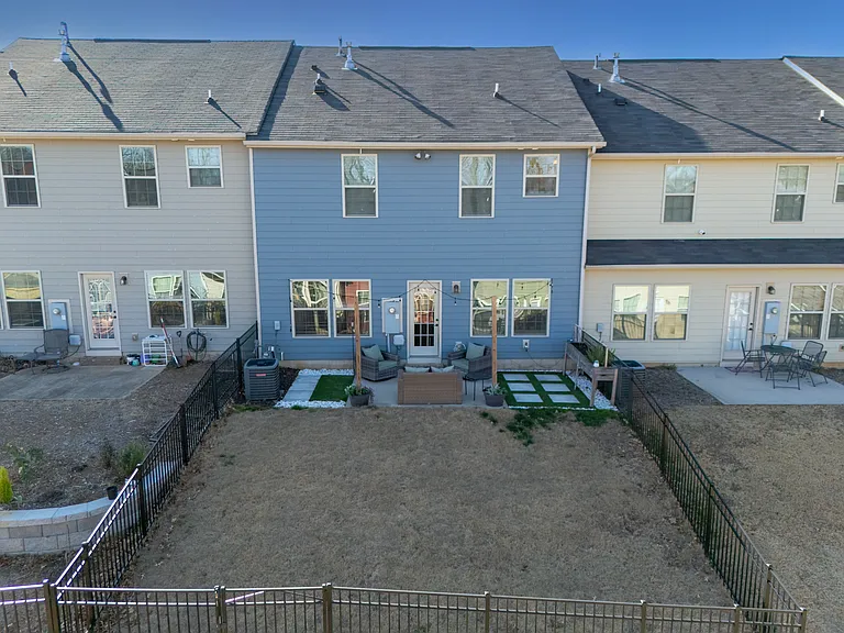 3525 Hornets Nest Way — Photo 15