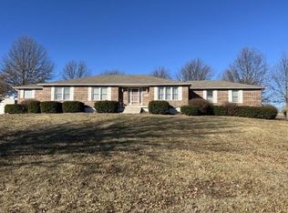 31101 E Tyer Rd, Grain Valley, MO 64029