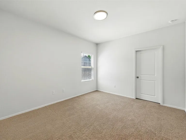 7013 Tonka Ln — Photo 11