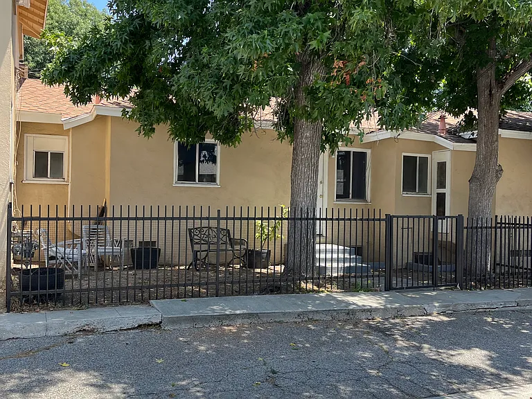 409 E Valencia Ave #413 — Photo 3