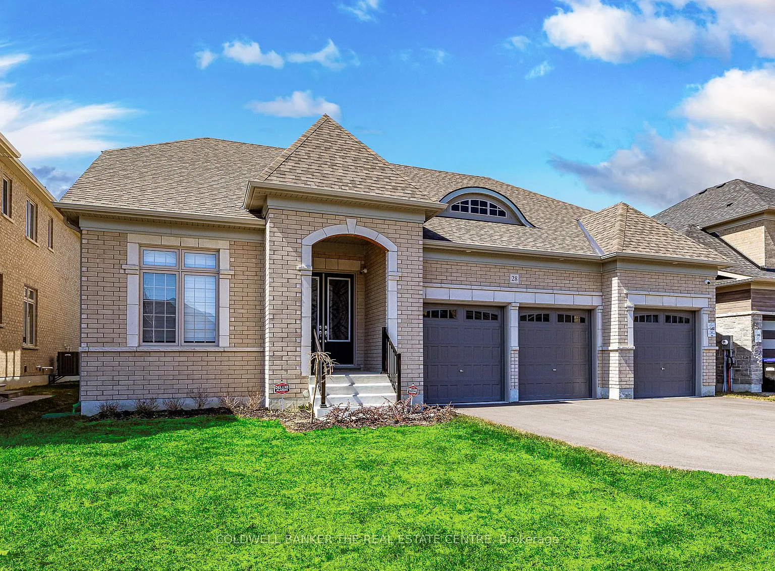 4 bed, $3,850 — Photo 2