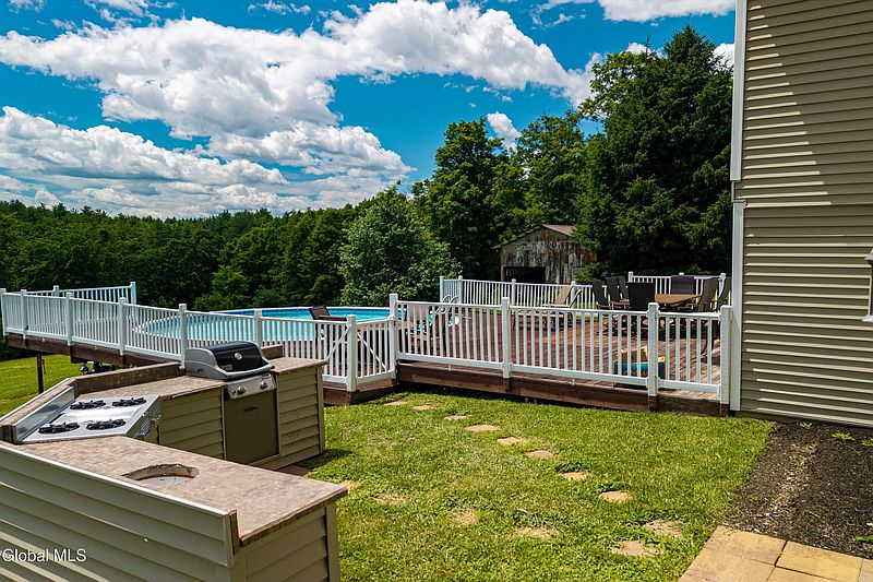 4th image of 55 Deer Hill Lane