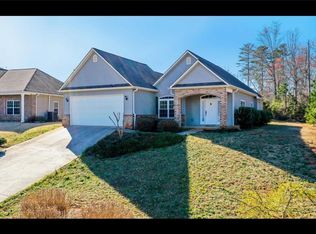 133 Shadowood Ct, Seneca, SC 29678