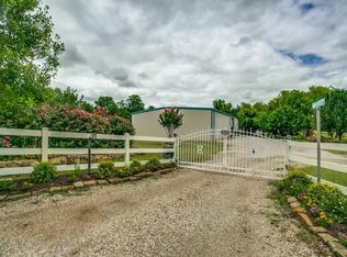 787 Hickory St, Rhome, TX 76078