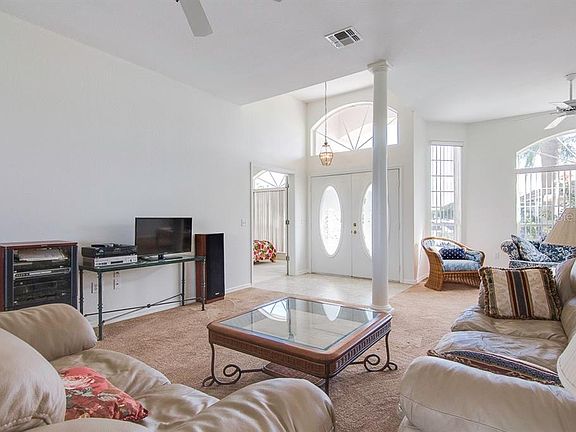 5th image of 7121 Hazeltine Cir