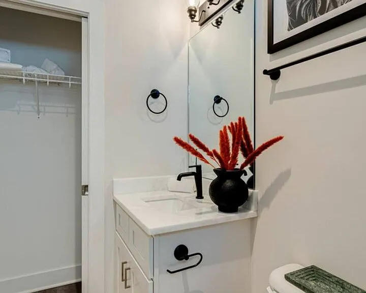 5625 Lenox Ave — Photo 11