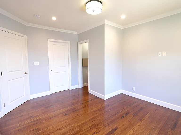 267 Bright St — Photo 10