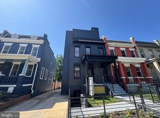 616 Kenyon St NW #2, Washington, DC 20010