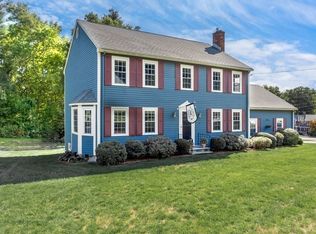 38 Flagg Dr, Bellingham, MA 02019