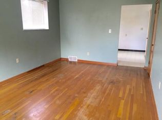 433 N Maple Ave APT 1, Greensburg, PA