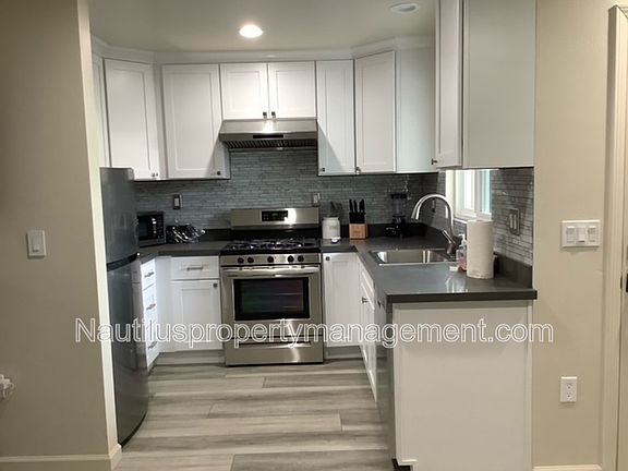 2nd image of 1950 17th Ave