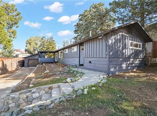 15111 Akker Rd, Lake Hughes, CA 93532