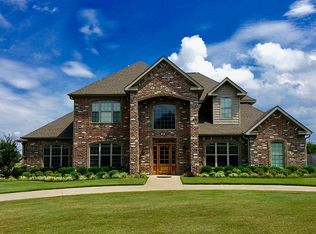 5270 E Maywood Rd, Fayetteville, AR 72703