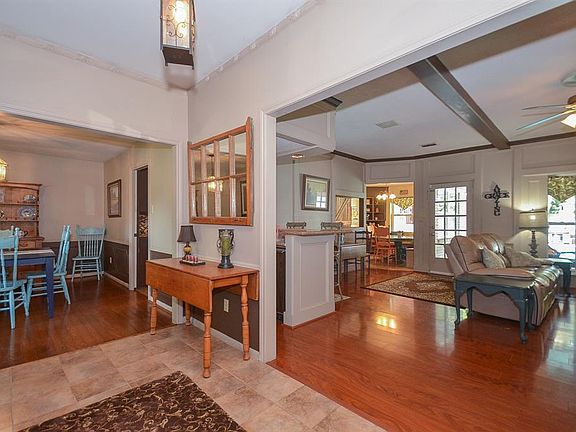 5th image of 10719 Braesridge Dr