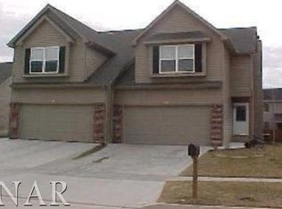 3605 Ballyford Dr, Bloomington, IL