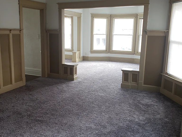 1513 S 72nd St — Photo 11