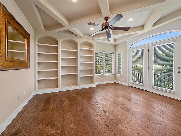 6265 Diamond Ridge Pkwy — Photo 19